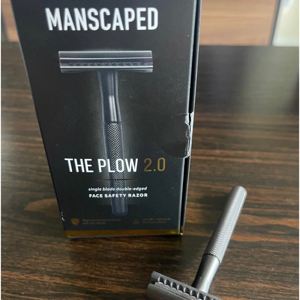 Manscaped Plow 2.0 w/ 2 blades